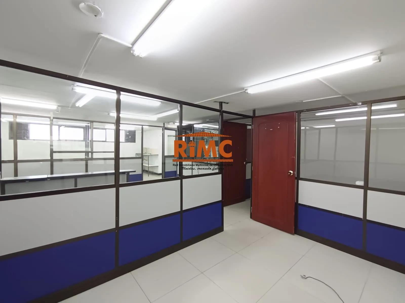 Local en Arriendo en Sector Plaza de Bolivar, Pereira, 330,0 m² — CREBI