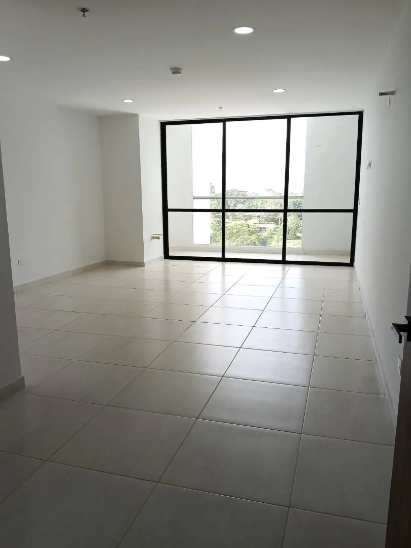 Oficina en Venta en Cerritos, Pereira, 39,0 m² — CREBI