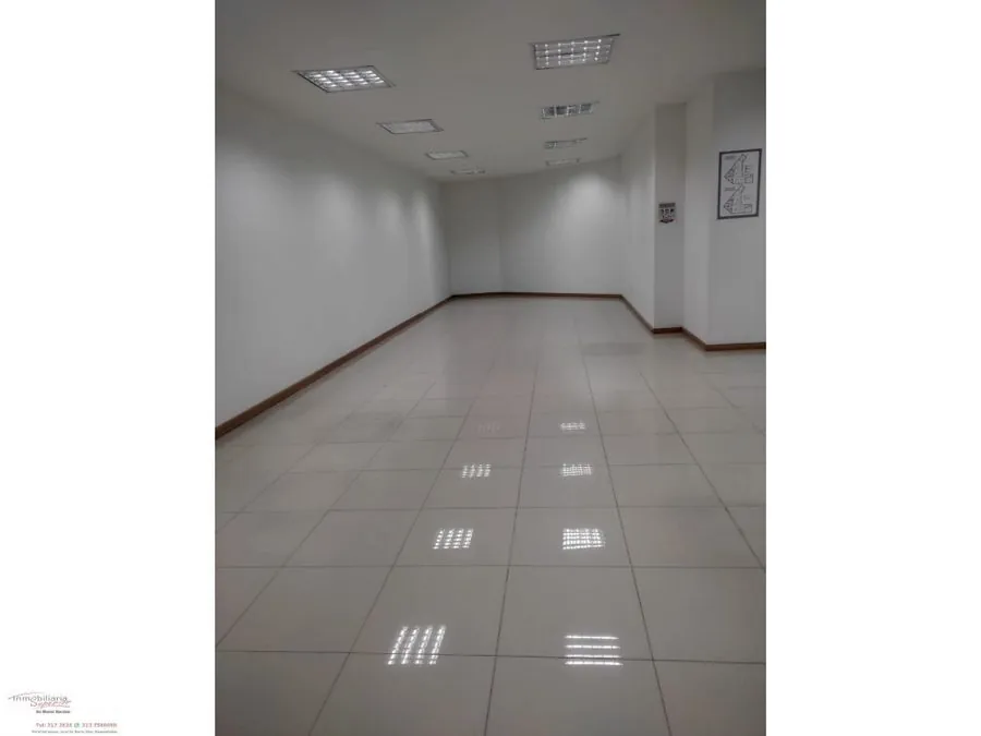 Oficina en Arriendo en Los Rosales, Pereira, 146,0 m² — CREBI
