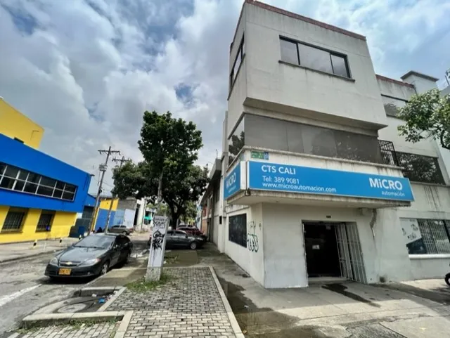 Local en Venta en Popular, Cali, 1074,0 m² — CREBI