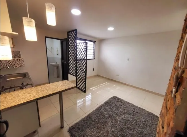 Local en Venta en San Jose Sur, Pereira, 160,0 m² — CREBI