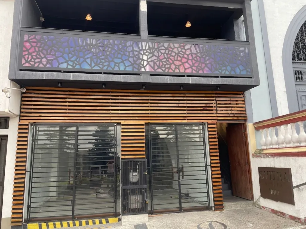 Local en Arriendo en Calle 12, Santa Rosa de Cabal, 182,0 m² — CREBI
