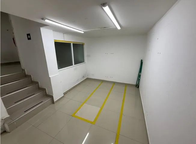 Local en Venta en Centenario, Pereira, 300,0 m² (foto 2) — CREBI