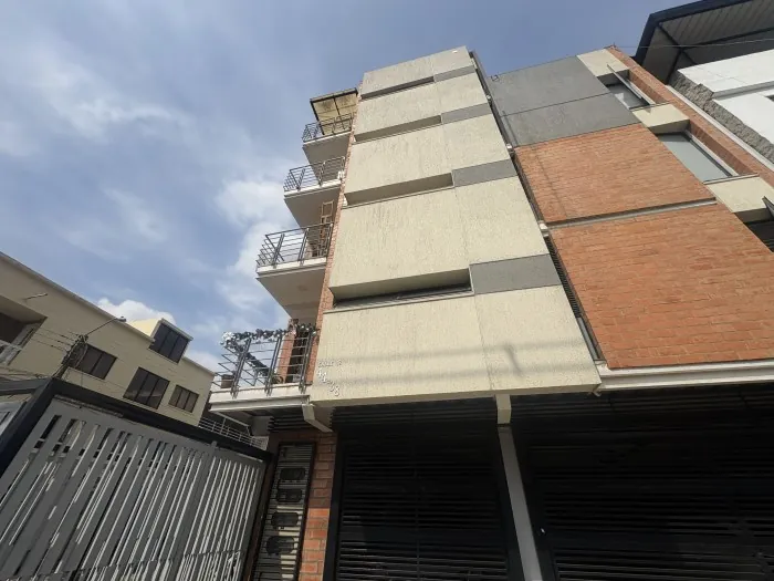Edificio en Venta en Panamericano, Cali, 640,0 m² (foto 2) — CREBI