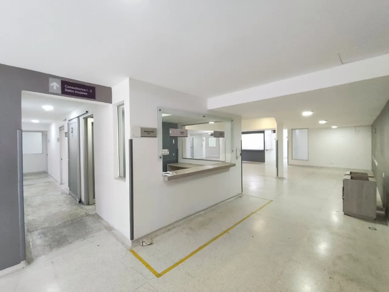 Local en Arriendo en Los Alamos, Pereira, 752,0 m² (foto 2) — CREBI