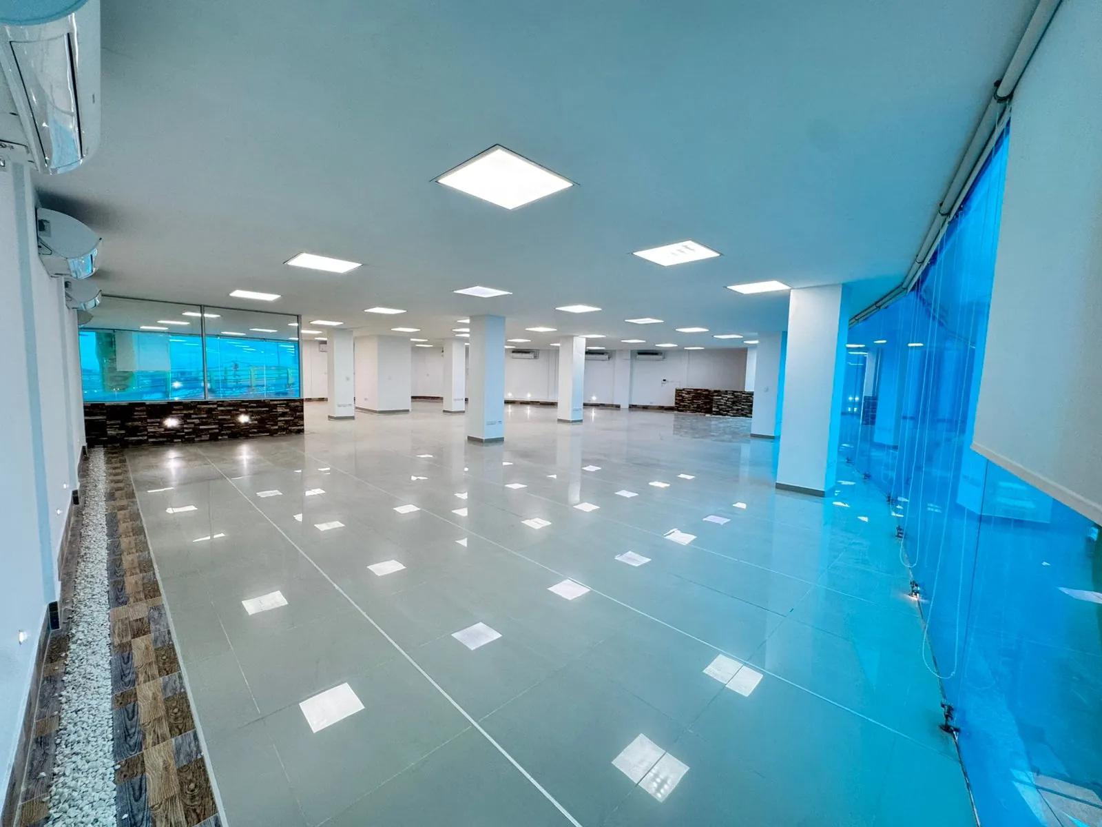 Local en Arriendo en Pinares de San Martin, Pereira, 450,0 m² (foto 2) — CREBI
