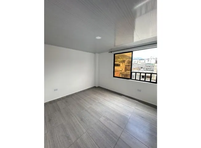 Local en Venta en La Victoria, Pereira, 96,0 m² (foto 2) — CREBI