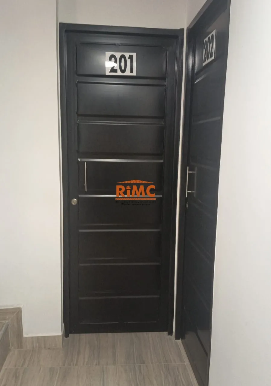 Edificio en Venta en Sector Plaza de Bolivar, Pereira, 400,0 m² (foto 2) — CREBI