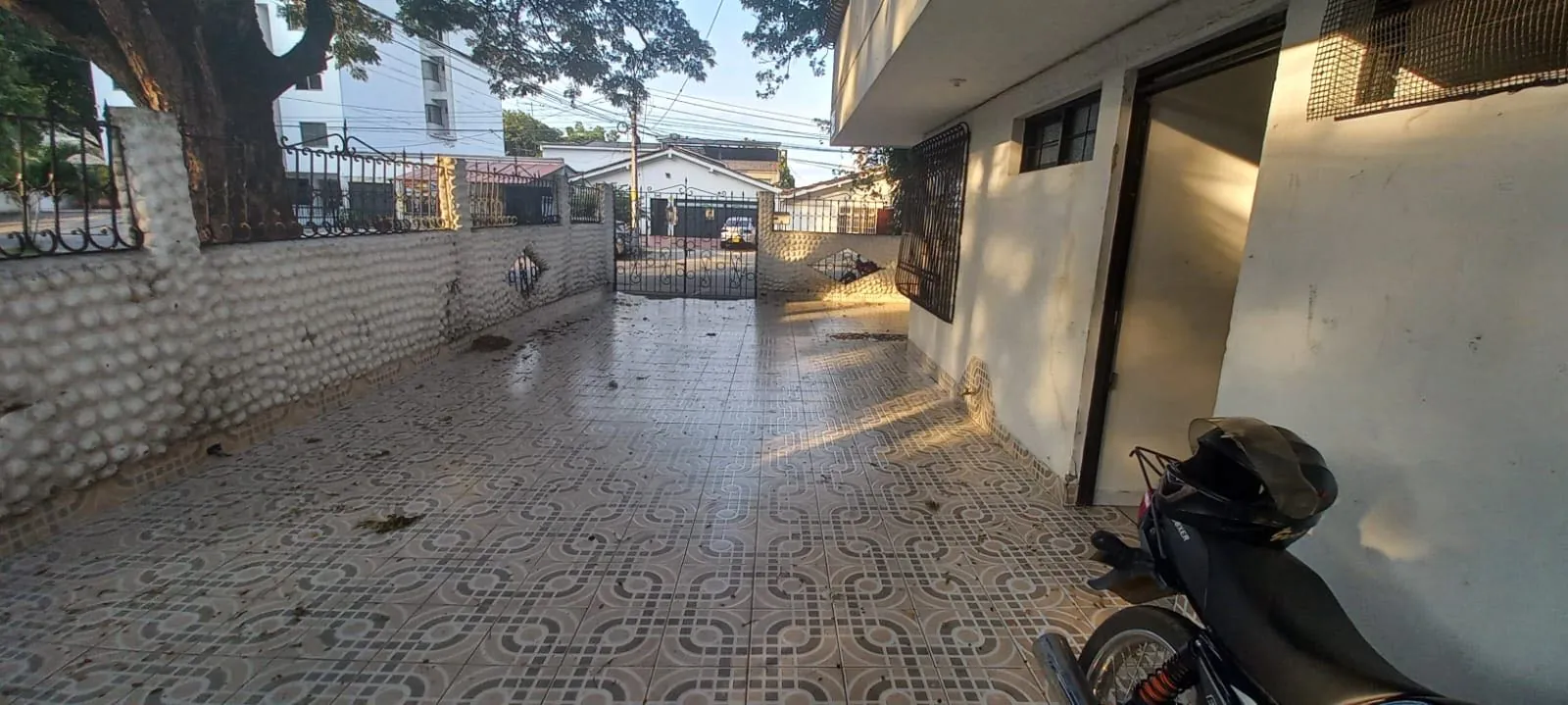 Multifamily en Venta en La Flora, Cali, 314,0 m² (foto 2) — CREBI