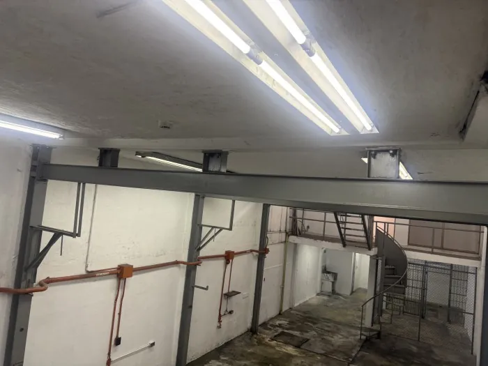 Bodega en Arriendo en Manzanares, Cali, 280,0 m² (foto 2) — CREBI