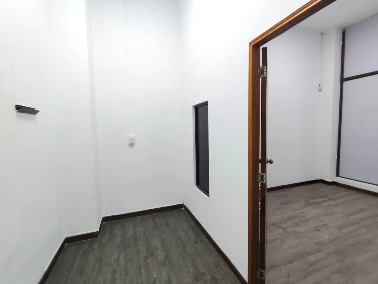 Oficina en Arriendo en Las Mangas, Pereira, 230,0 m² (foto 2) — CREBI