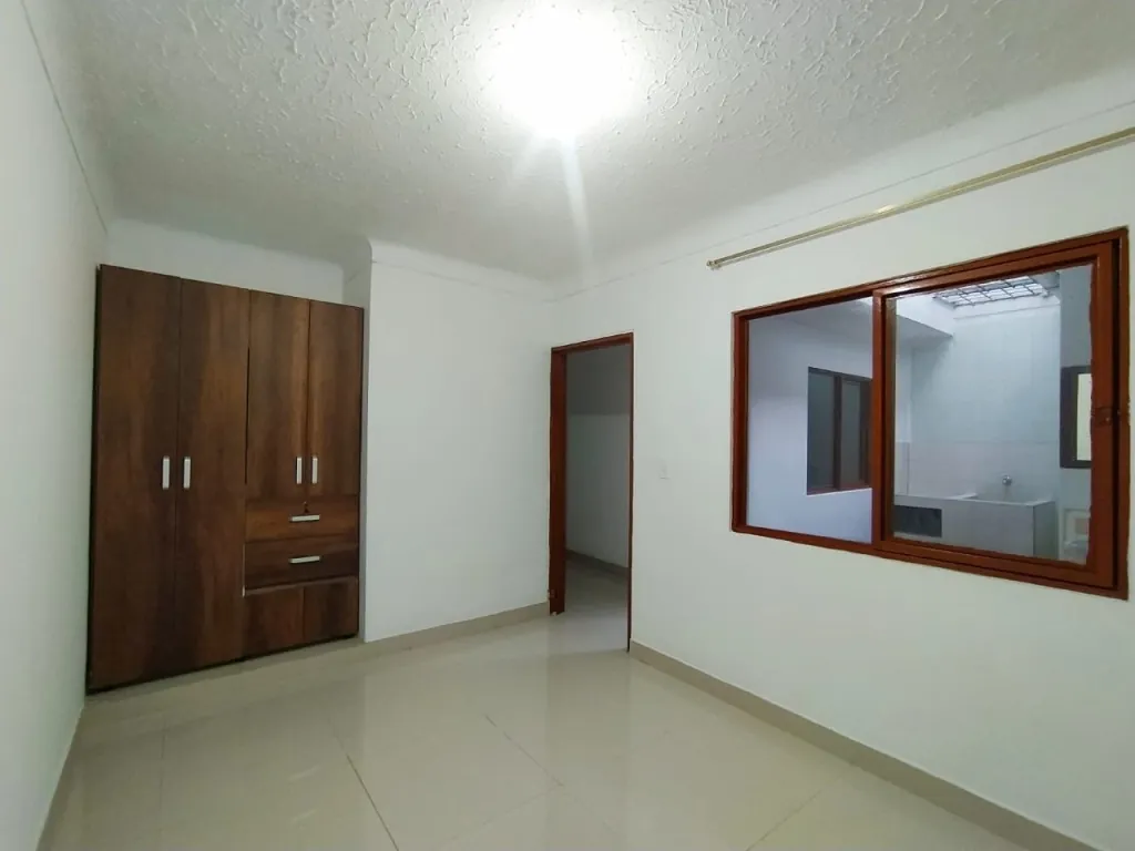 Multifamily en Venta en Alferez Real II, Jamundí, 200,0 m² (foto 2) — CREBI