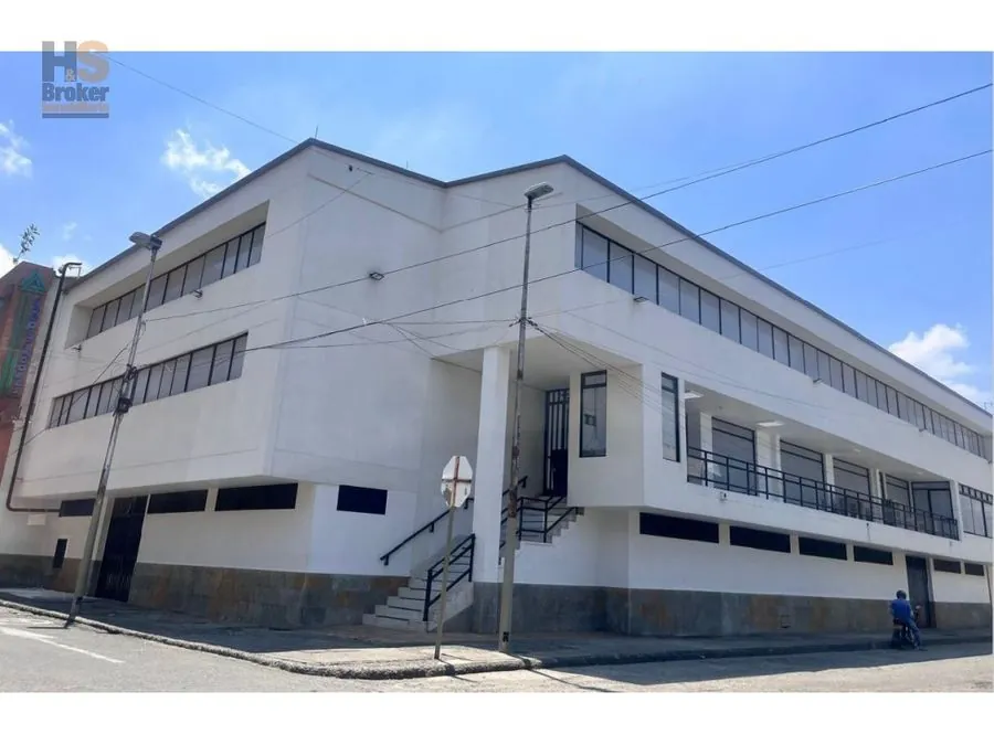 Edificio en Arriendo en San Pedro, Cali, 1352,0 m² (foto 2) — CREBI