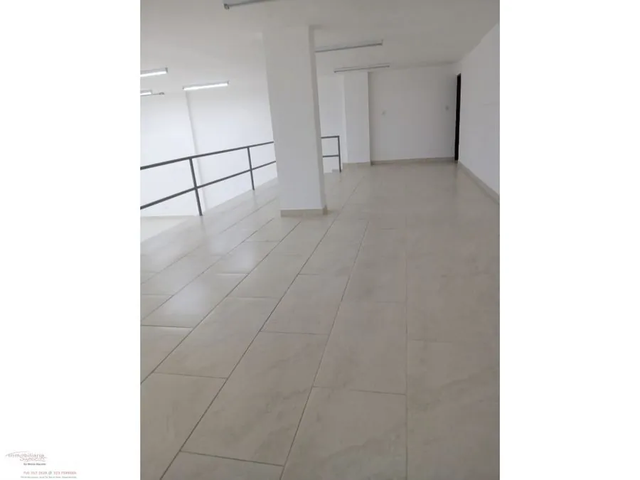 Local en Arriendo en Sector Plaza de Bolivar, Pereira, 250,0 m² (foto 2) — CREBI