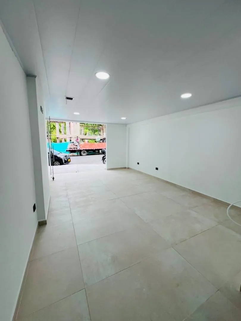 Local en Arriendo en Los Alpes, Pereira, 31,0 m² (foto 2) — CREBI