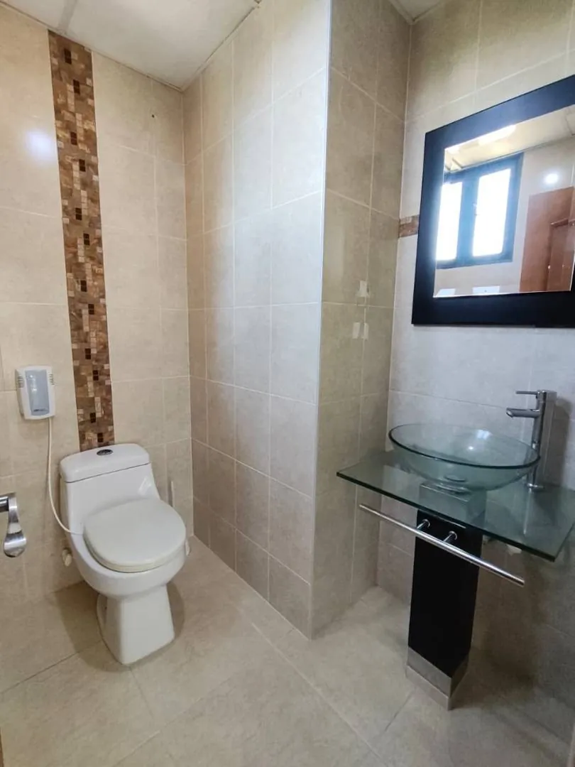 Oficina en Venta en El Jardín, Pereira, 218,0 m² (foto 2) — CREBI