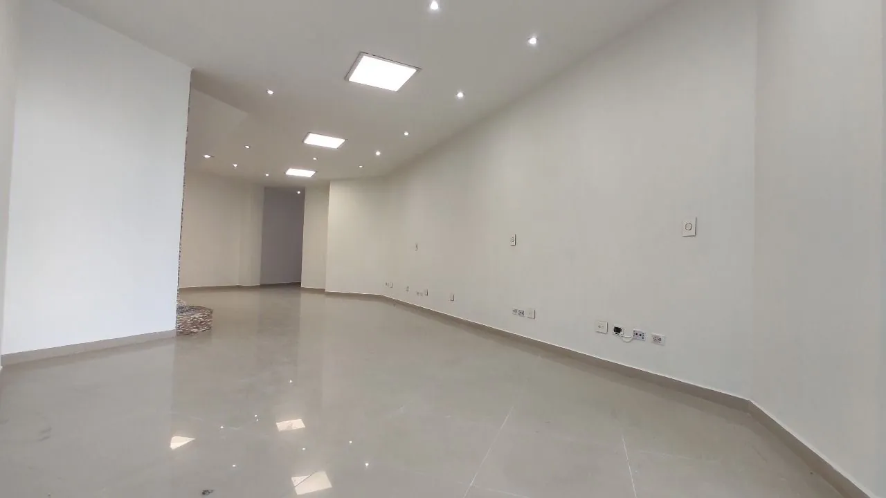 Local en Arriendo en Los Angeles, Pereira, 70,0 m² (foto 2) — CREBI