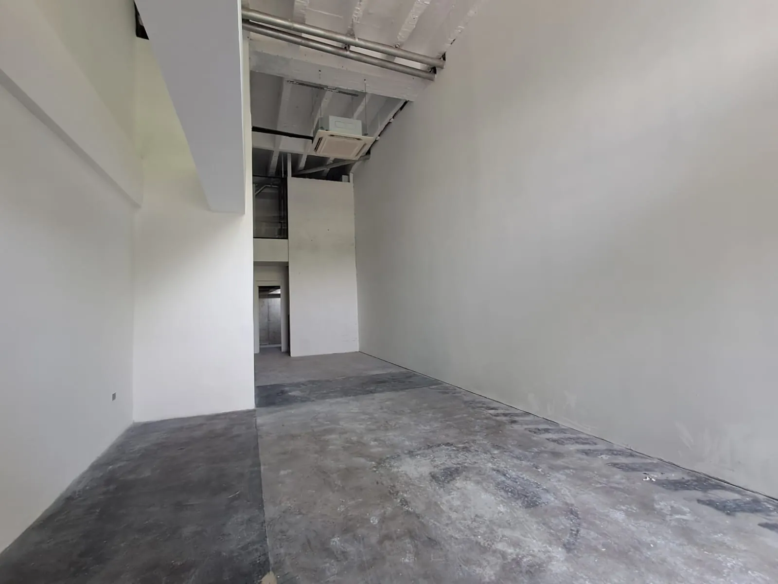 Local en Arriendo en San Jose Sur, Pereira, 110,0 m² (foto 2) — CREBI