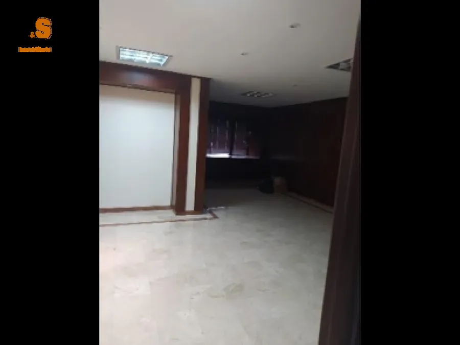 Edificio en Arriendo en Santa Barbara, Palmira, 2933,0 m² (foto 2) — CREBI