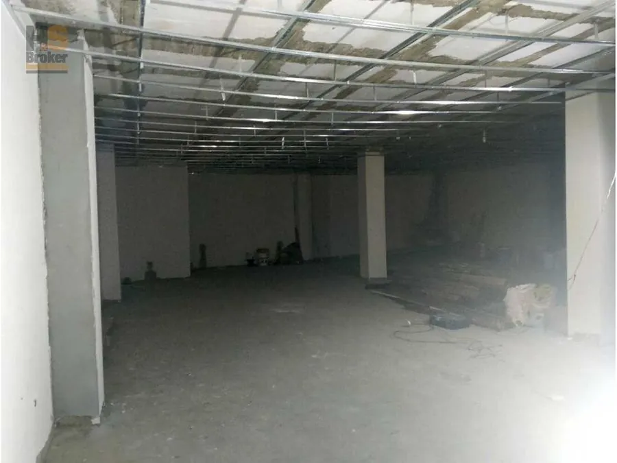 Edificio en Arriendo en Los Andes, 1320,0 m² (foto 2) — CREBI