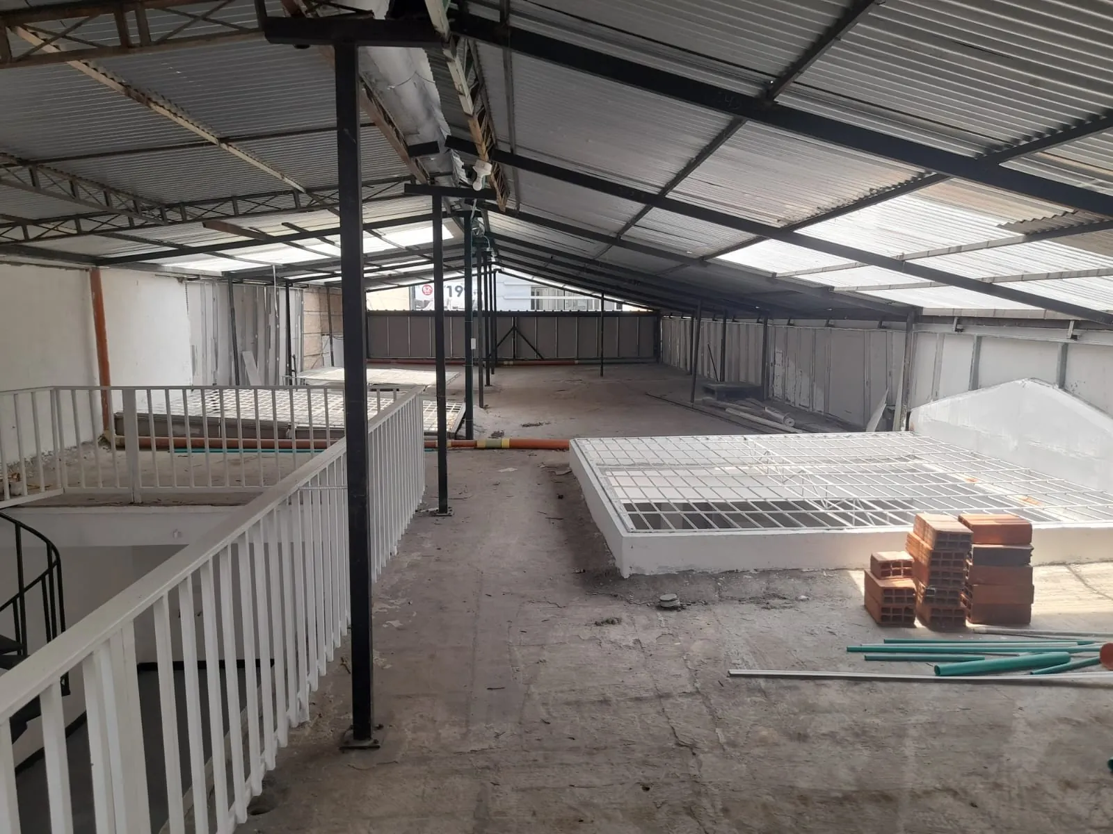 Local en Arriendo en Versalles, Cali, 700,0 m² (foto 2) — CREBI
