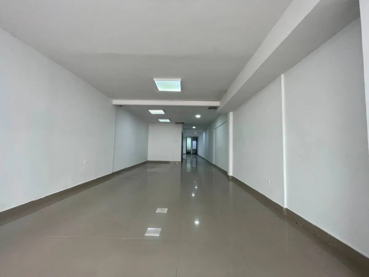 Local en Arriendo en Sector 30 de Agosto, Pereira, 100,0 m² (foto 2) — CREBI