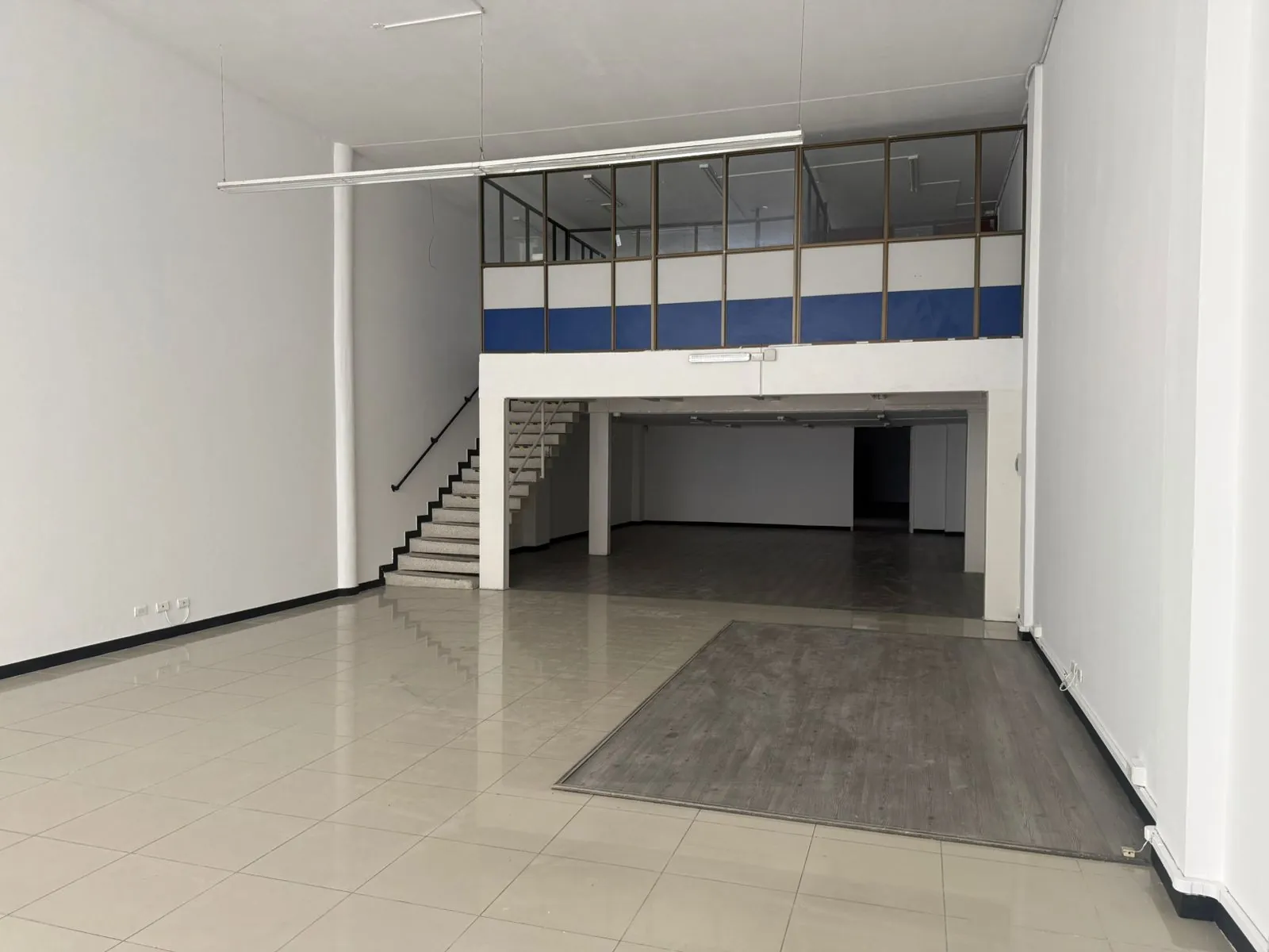 Local en Arriendo en Sector Lago Uribe, Pereira, 335,0 m² (foto 2) — CREBI