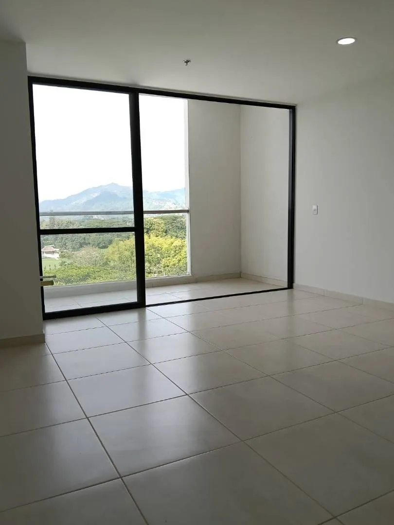 Oficina en Arriendo en Cerritos, Pereira, 39,0 m² (foto 2) — CREBI