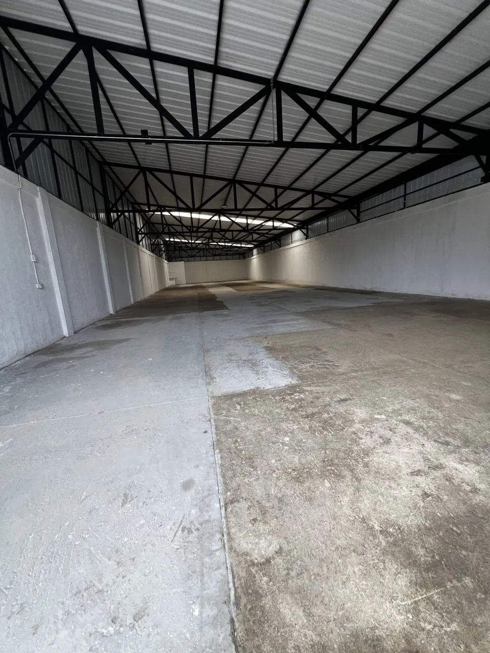 Bodega en Arriendo en Pance, 390,0 m² (foto 2) — CREBI