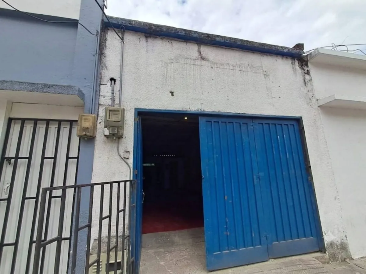 Local en Arriendo en Sector Lago Uribe, Pereira, 100,0 m² — CREBI