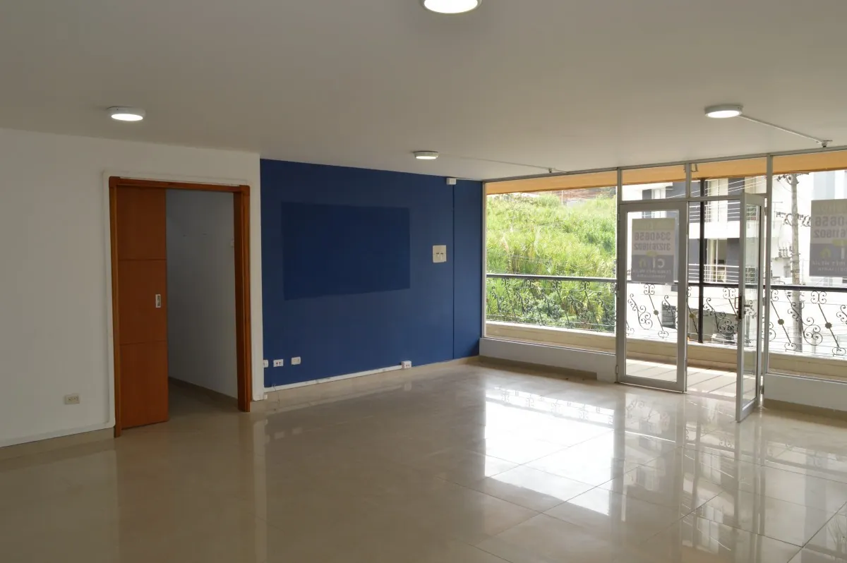 Local en Arriendo en Cambulos, Pereira, 52,0 m² (foto 2) — CREBI