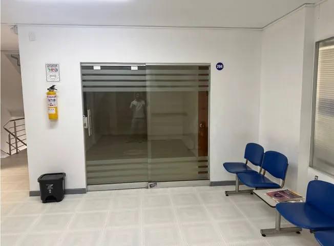 Local en Venta en Sector Plaza de Bolivar, Pereira, 32,0 m² (foto 2) — CREBI