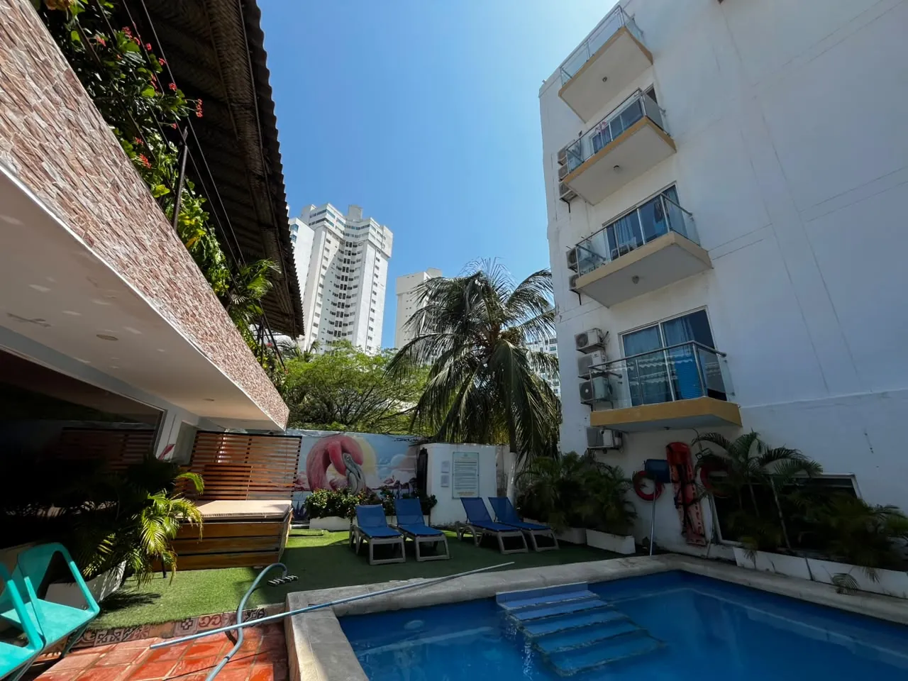 Hotel en Venta en calle 20B, Santa Marta, 811,0 m² (foto 2) — CREBI