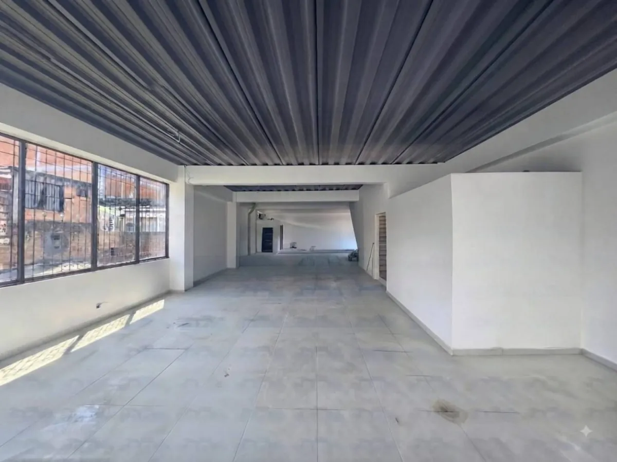 Local en Arriendo en San Jose Sur, Pereira, 160,0 m² (foto 2) — CREBI