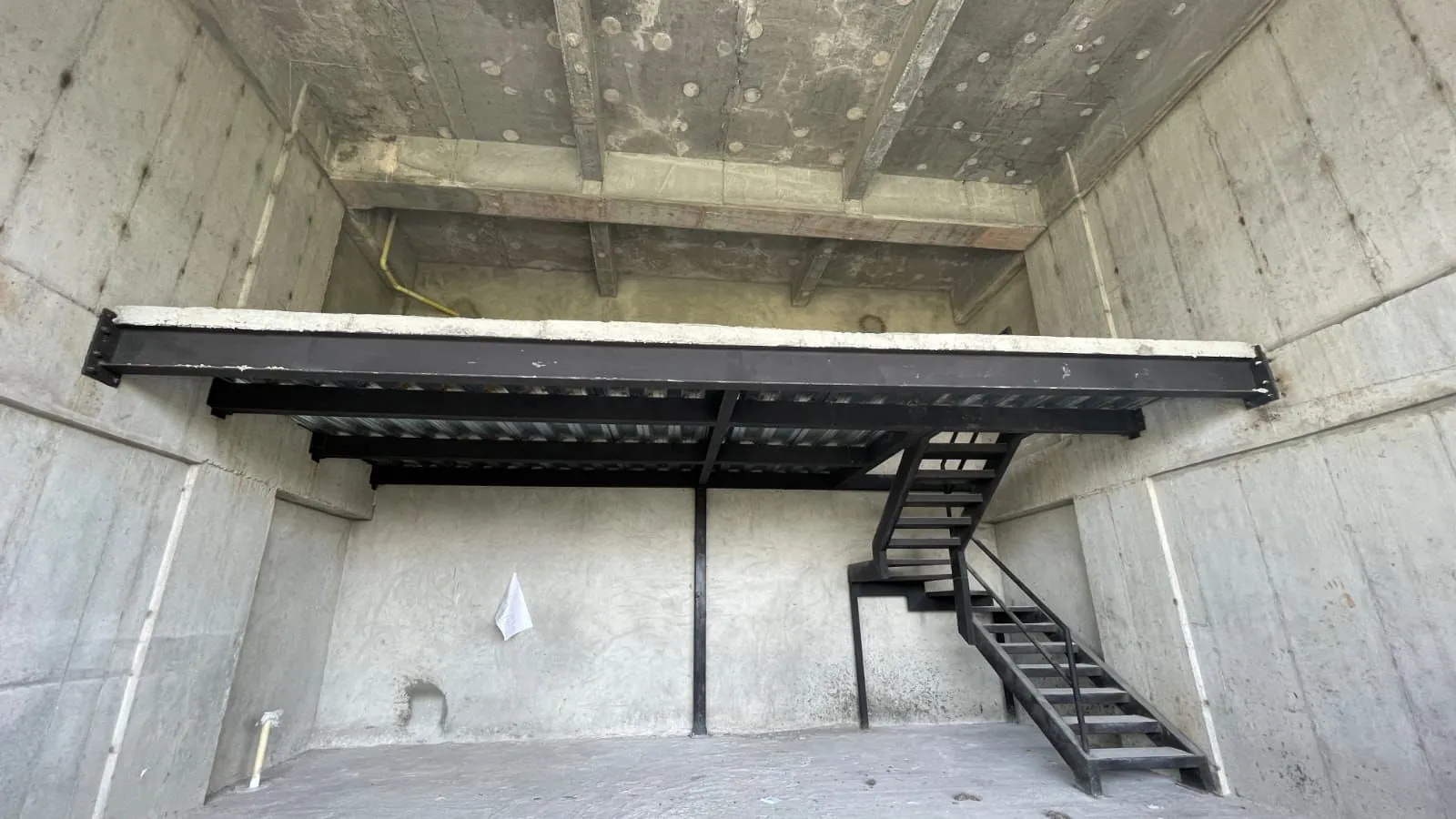 Local en Arriendo en Cerritos, Pereira, 82,0 m² (foto 2) — CREBI