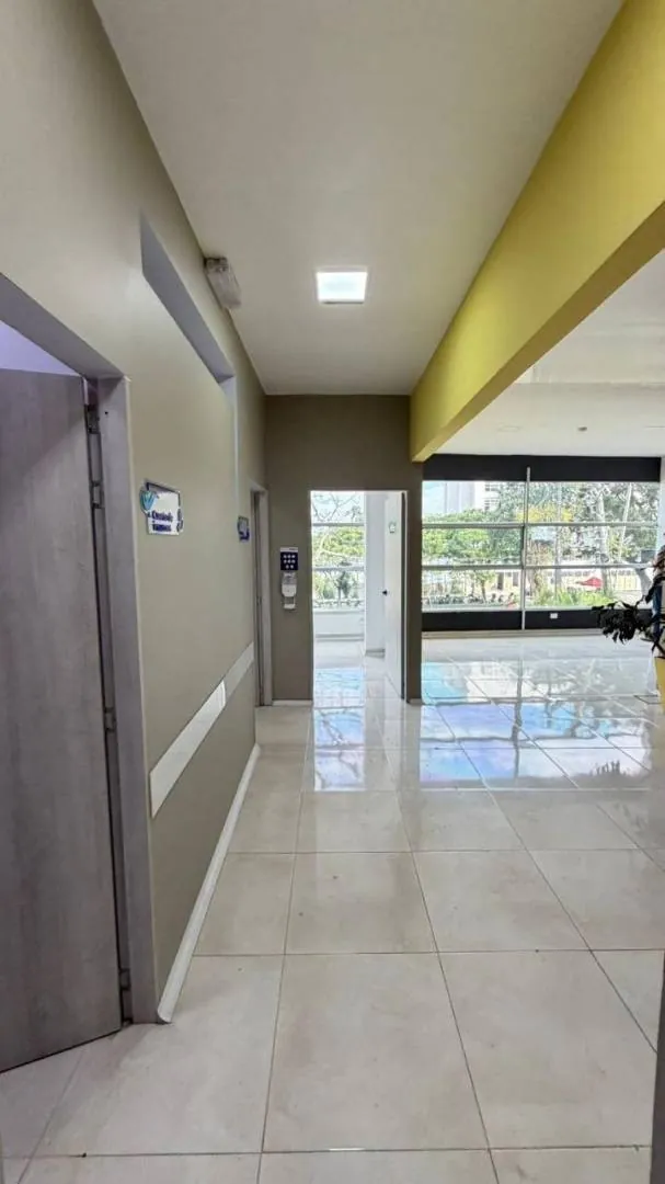 Local en Arriendo en Comuna Olímpica, Pereira, 710,0 m² — CREBI
