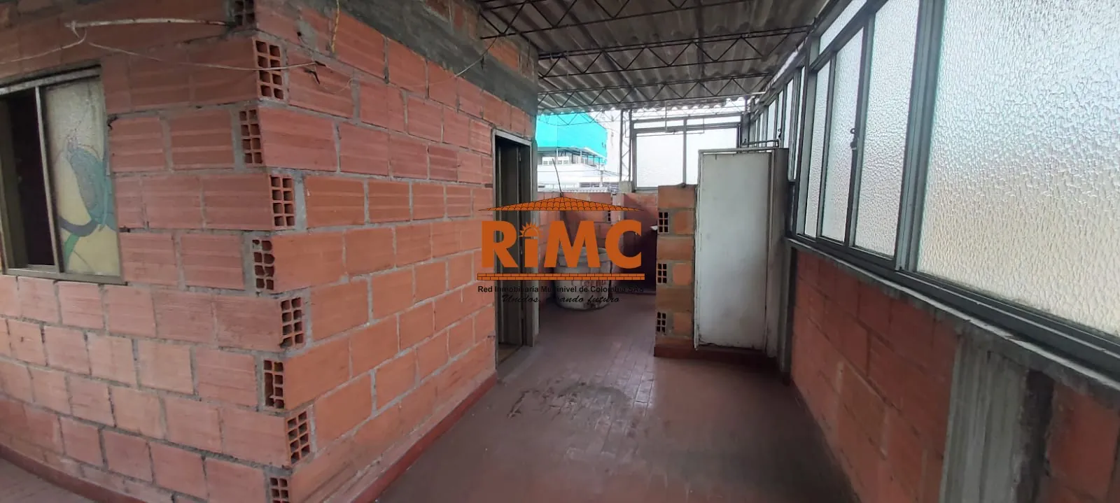 Multifamily en Arriendo en Sector Plaza de Bolivar, Pereira, 275,0 m² (foto 2) — CREBI