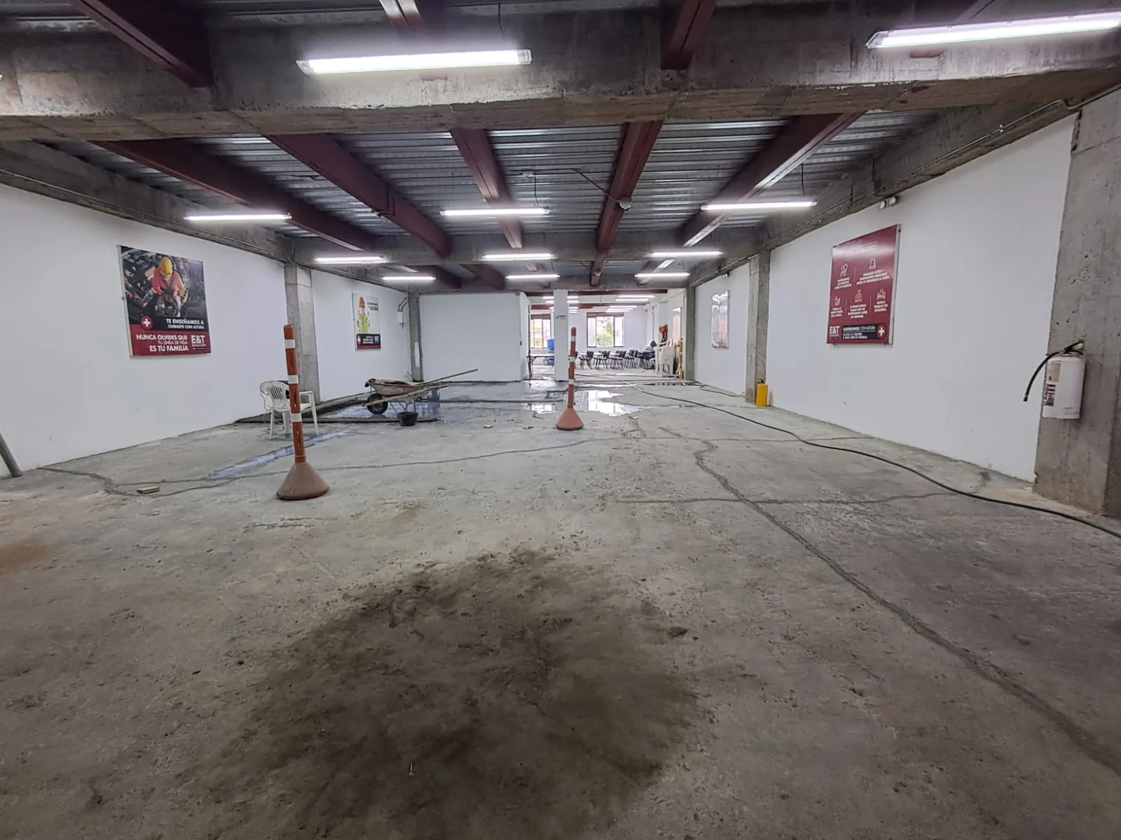 Bodega en Arriendo en Centenario, Pereira, 350,0 m² (foto 2) — CREBI