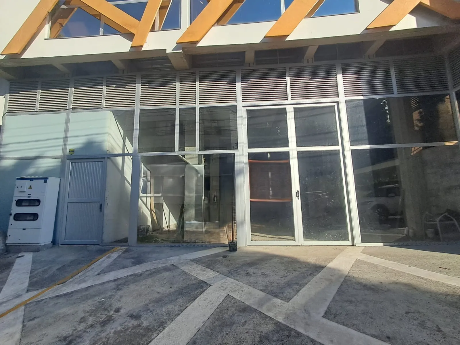 Local en Arriendo en Pinares de San Martin, Pereira, 120,0 m² (foto 2) — CREBI