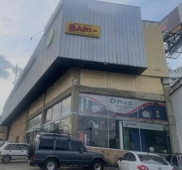 Edificio en Venta en El Bosque, Cali, 1500,0 m² (foto 2) — CREBI