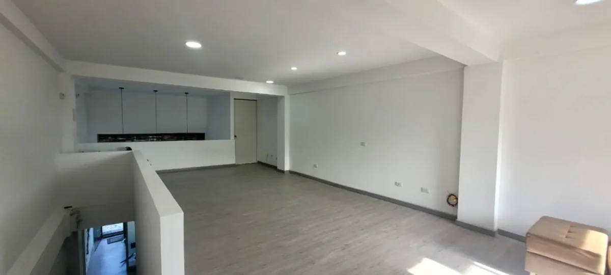 Oficina en Arriendo en Los Alamos, Pereira, 50,0 m² (foto 2) — CREBI