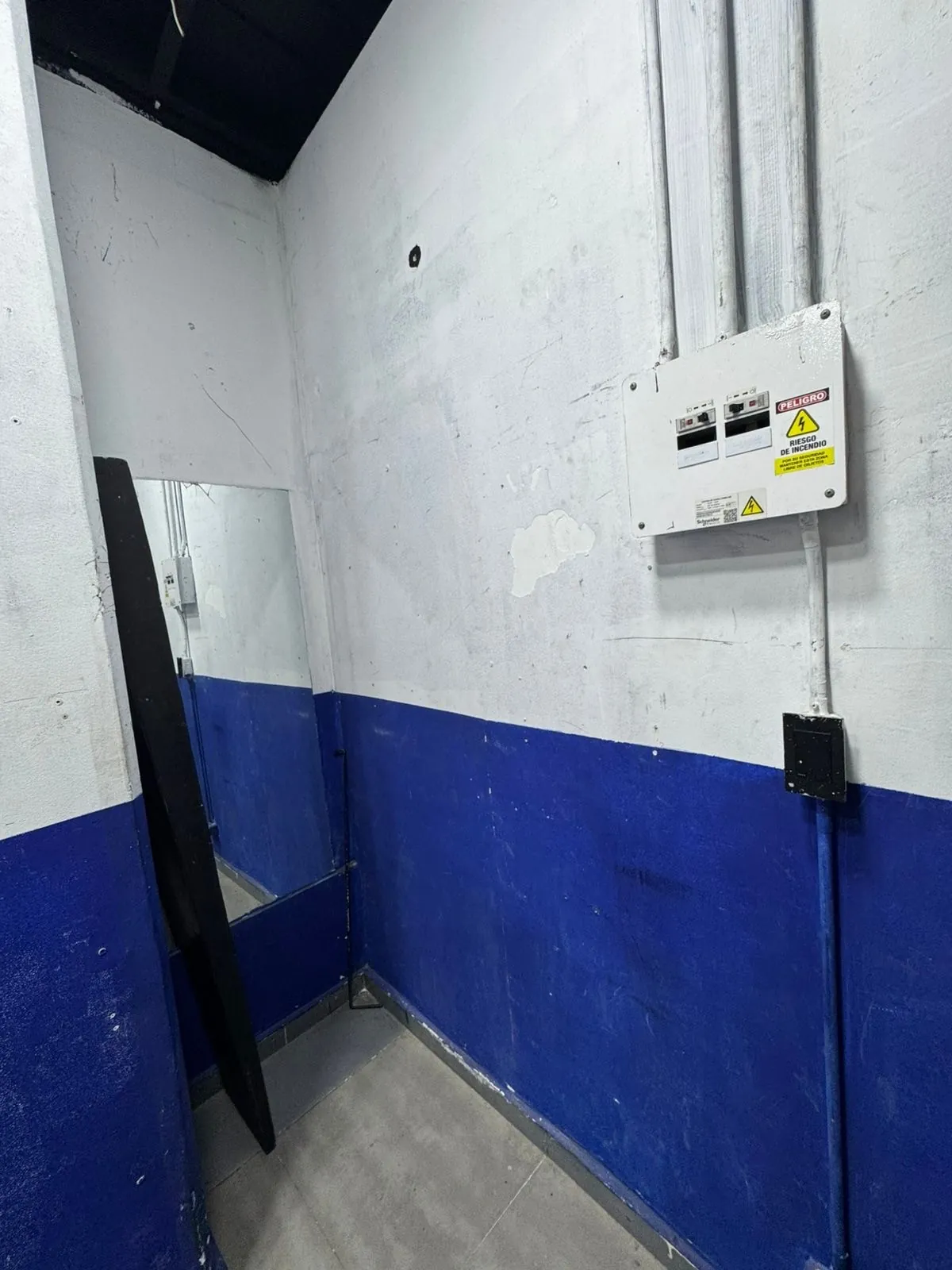 Local en Venta en El Calvario, Cali, 7,0 m² (foto 2) — CREBI