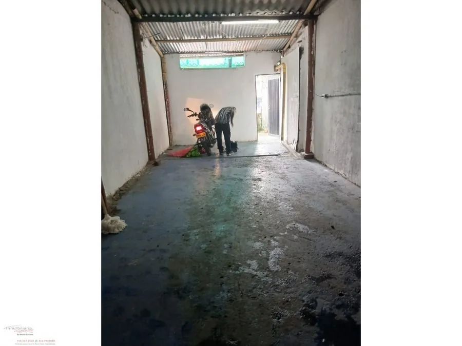 Local en Arriendo en Sector Lago Uribe, Pereira, 98,0 m² (foto 3) — CREBI
