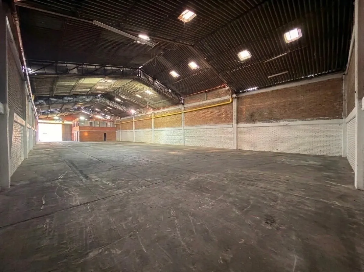 Bodega en Arriendo en Integrando, Dosquebradas, 780,0 m² (foto 3) — CREBI