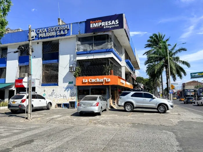 Local en Arriendo en El Cedro, Cali, 95,0 m² (foto 3) — CREBI