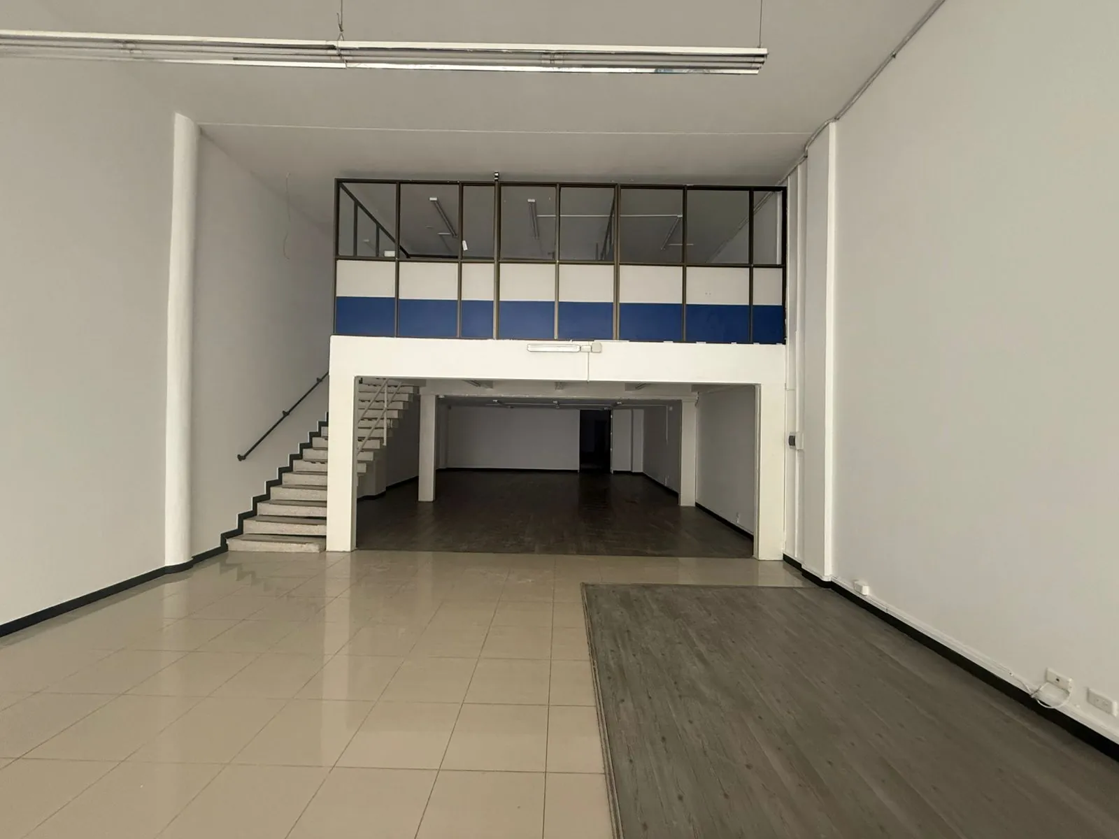 Local en Arriendo en Sector Lago Uribe, Pereira, 335,0 m² (foto 3) — CREBI