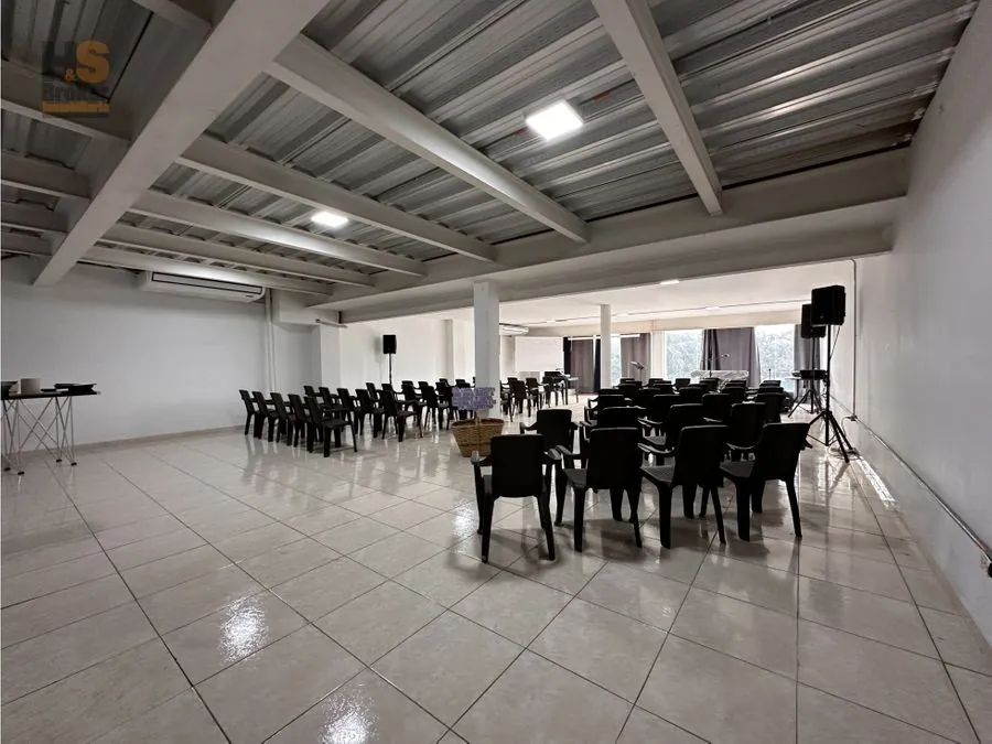 Edificio en Arriendo en San Nicolás, Cali, 3732,0 m² (foto 3) — CREBI