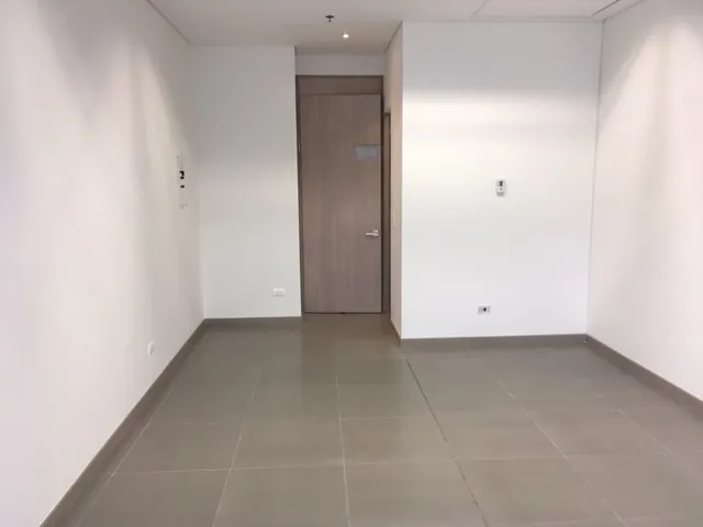 Oficina en Venta en Chipichape, Cali, 63,0 m² (foto 3) — CREBI