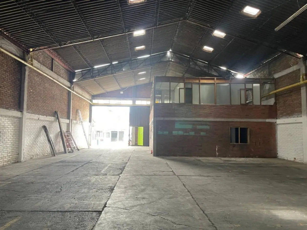 Bodega en Arriendo en Santa Clara, Dosquebradas, 320,0 m² (foto 3) — CREBI