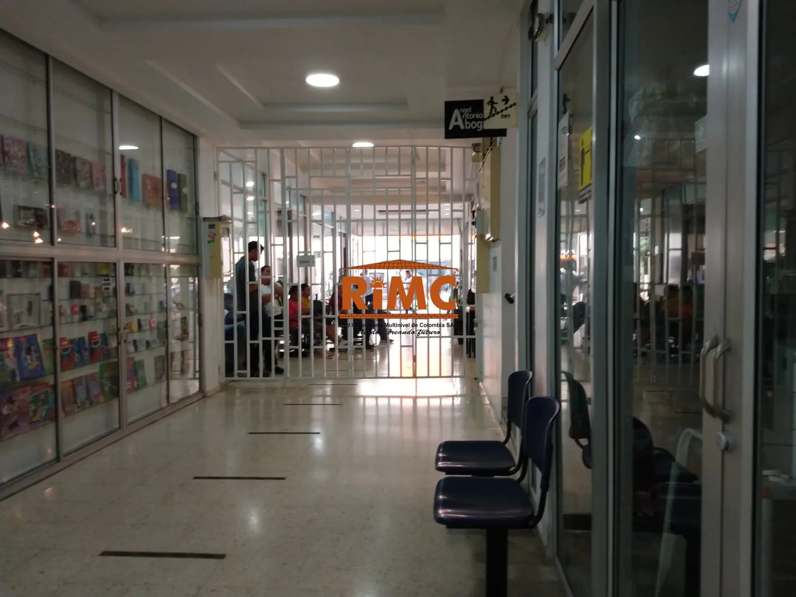Local en Venta en Sector Plaza de Bolivar, Pereira, 670,0 m² (foto 3) — CREBI